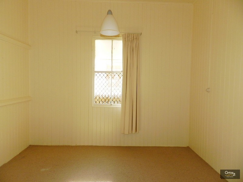 30 Grenier Street, Toowoomba QLD 4350