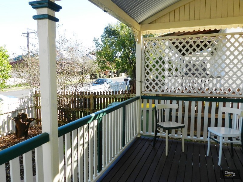 30 Grenier Street, Toowoomba QLD 4350