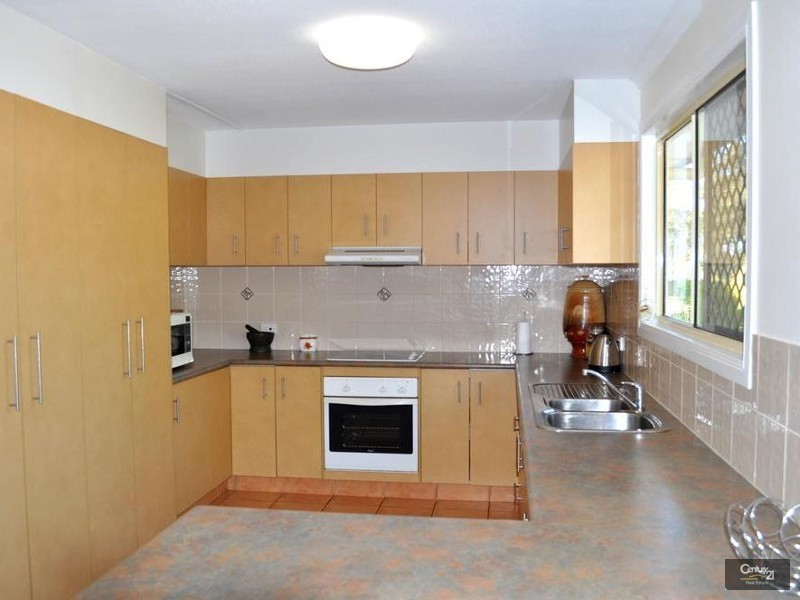 3  Norilee Avenue, Upper Lockyer QLD 4352