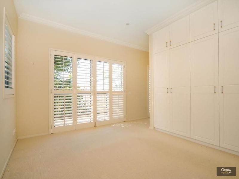 24 East Street, Redwood QLD 4350