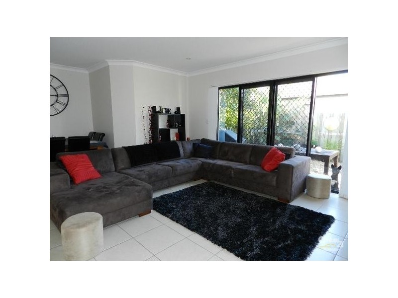 5/10 Devon Street, Newtown QLD 4350