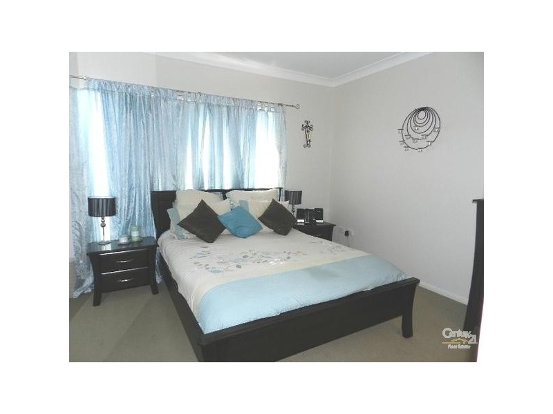 5/10 Devon Street, Newtown QLD 4350