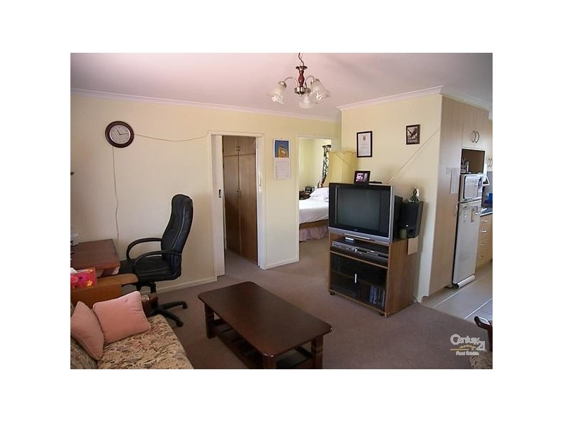 1/501 Stenner Street, Harristown QLD 4350