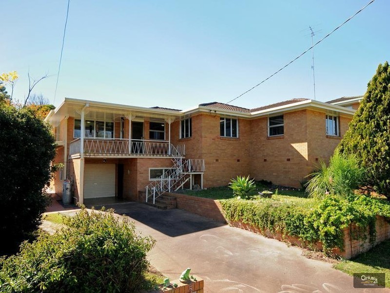 5 Coral Street, East Toowoomba QLD 4350