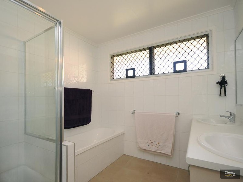 5 Coral Street, East Toowoomba QLD 4350