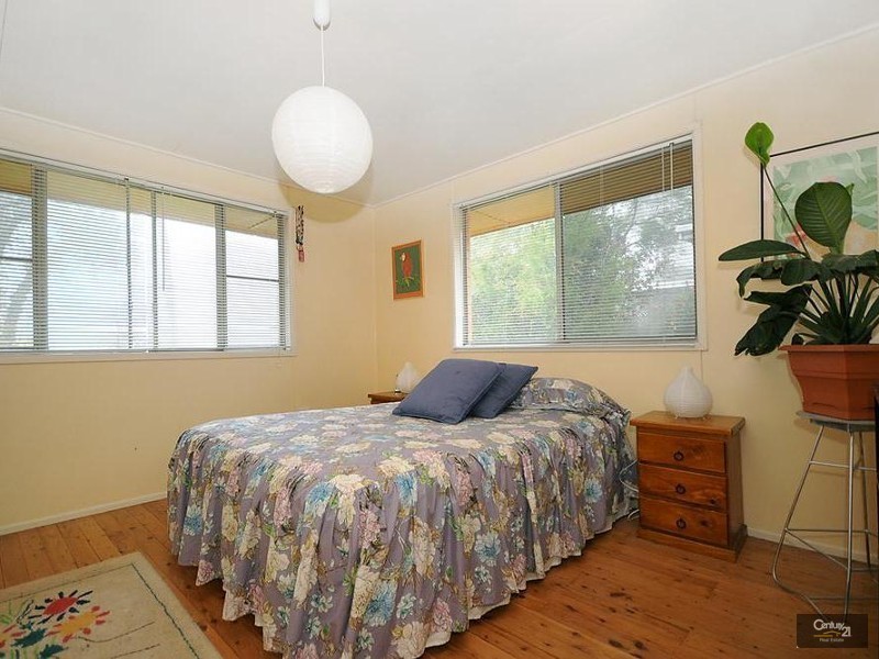 30 South Street, Rangeville QLD 4350