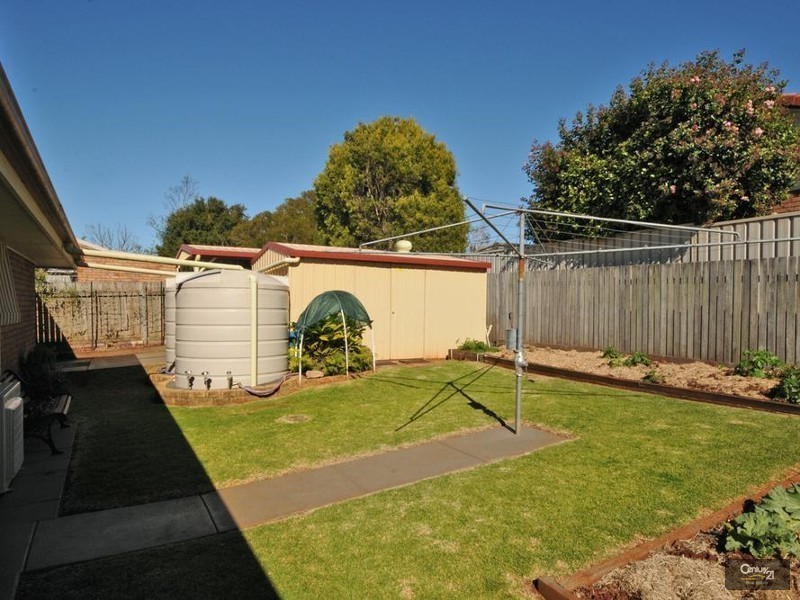 5 Kuhn Street, Kearneys Spring QLD 4350