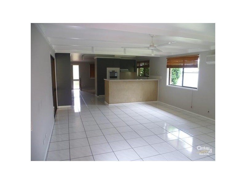 18 Wine Drive, Wilsonton QLD 4350