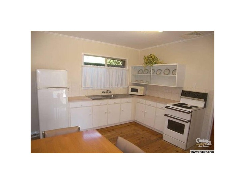 4/214 Long Street, South Toowoomba QLD 4350