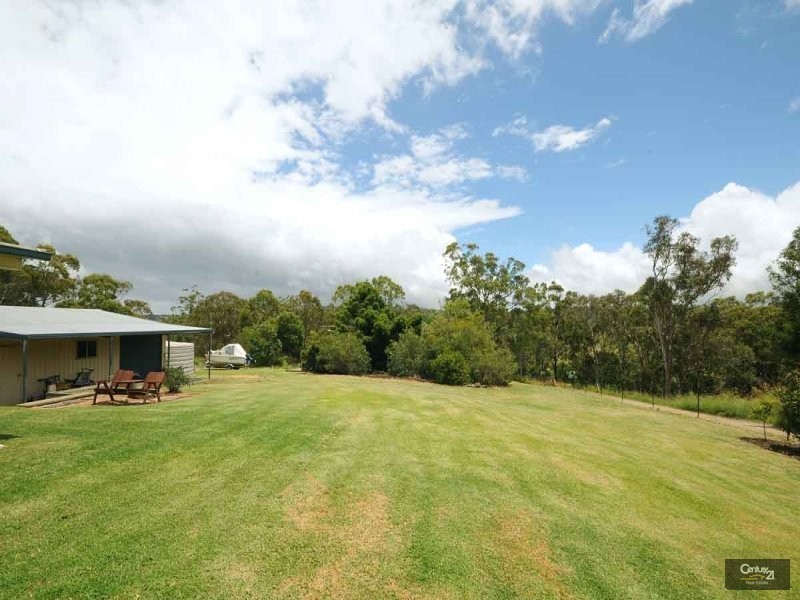 37  Wissemann Road, Top Camp QLD 4350