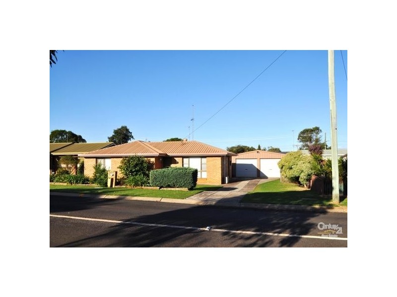 6 Mahogany Street, Newtown QLD 4350