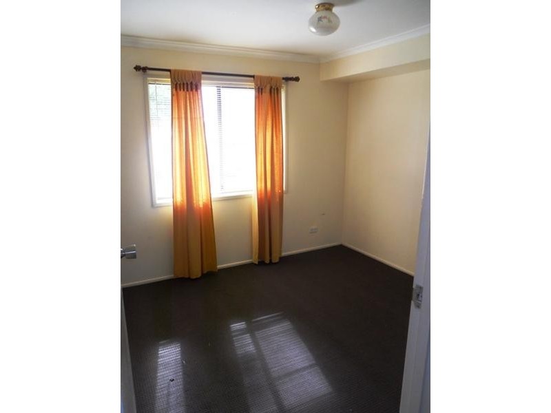 6 Mahogany Street, Newtown QLD 4350