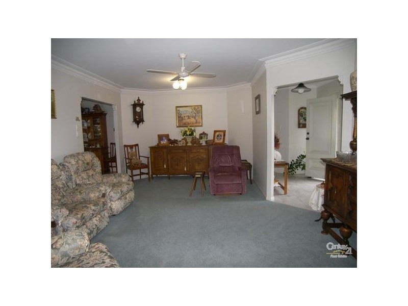 172 Spring Street, Middle Ridge QLD 4350