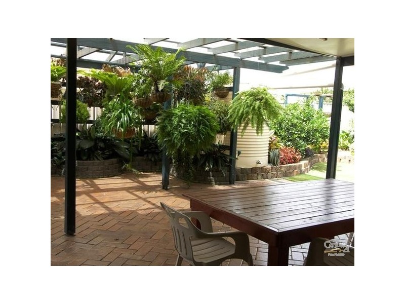 172 Spring Street, Middle Ridge QLD 4350