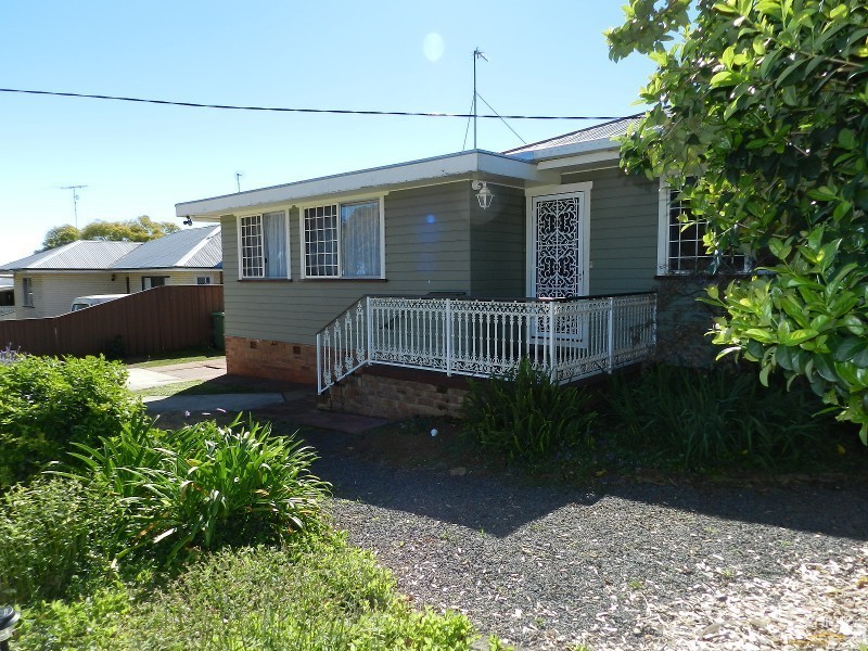 13 Mallon Street, Rangeville QLD 4350