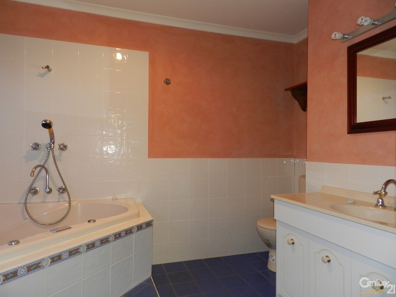 13 Mallon Street, Rangeville QLD 4350