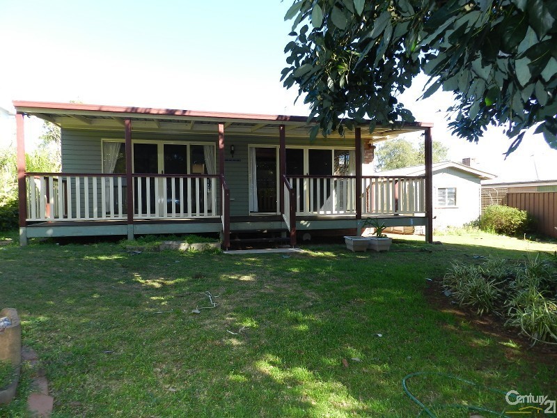 13 Mallon Street, Rangeville QLD 4350