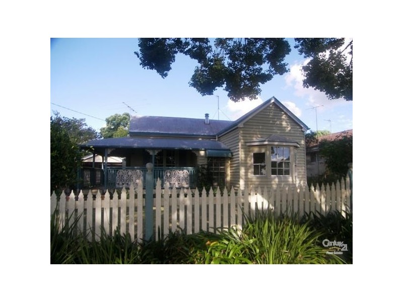 258 Geddes Street, Centenary Heights QLD 4350