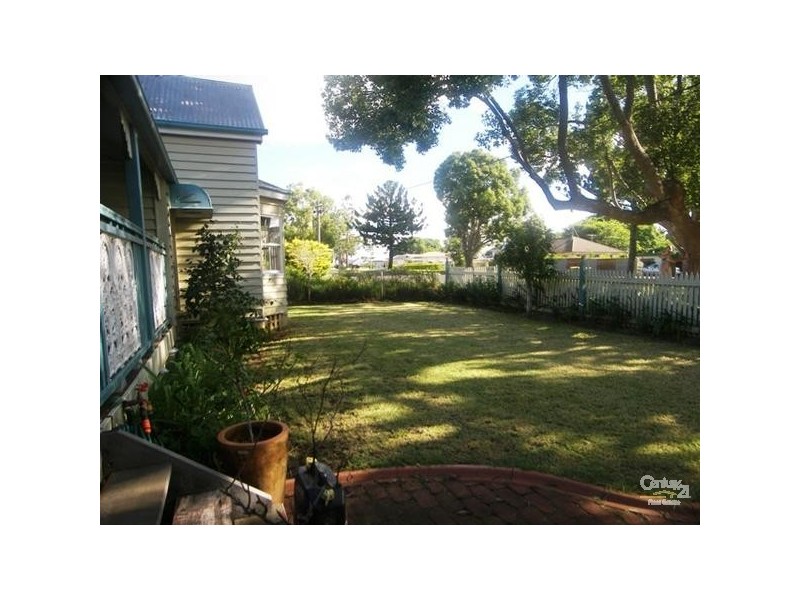 258 Geddes Street, Centenary Heights QLD 4350