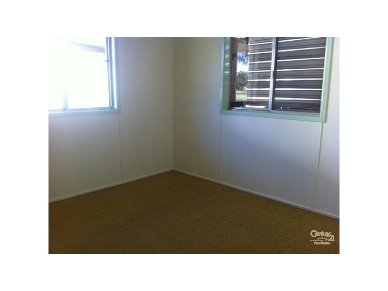 7 Boxsall Street, Newtown QLD 4350