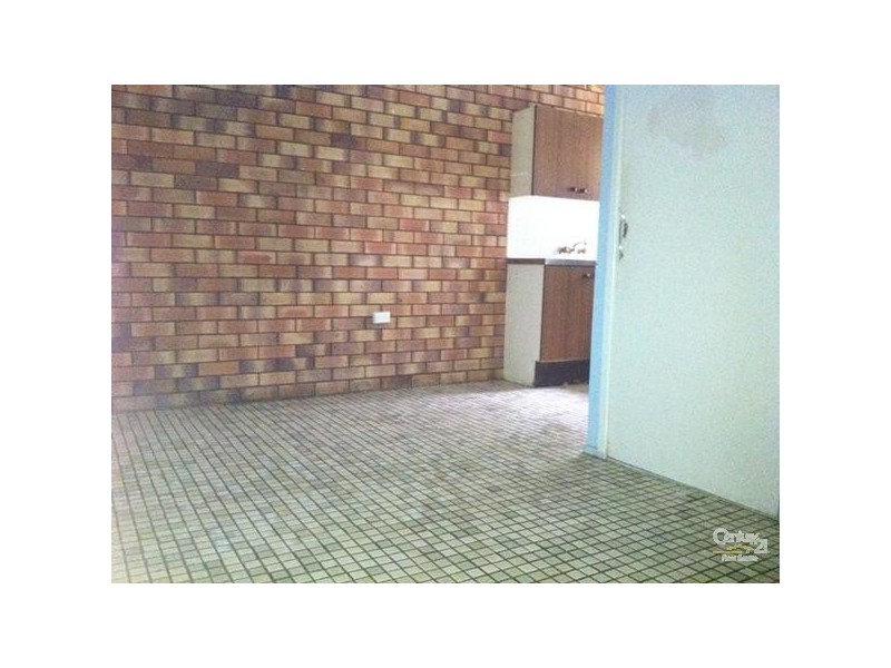 2/6 Tame Street, South Toowoomba QLD 4350