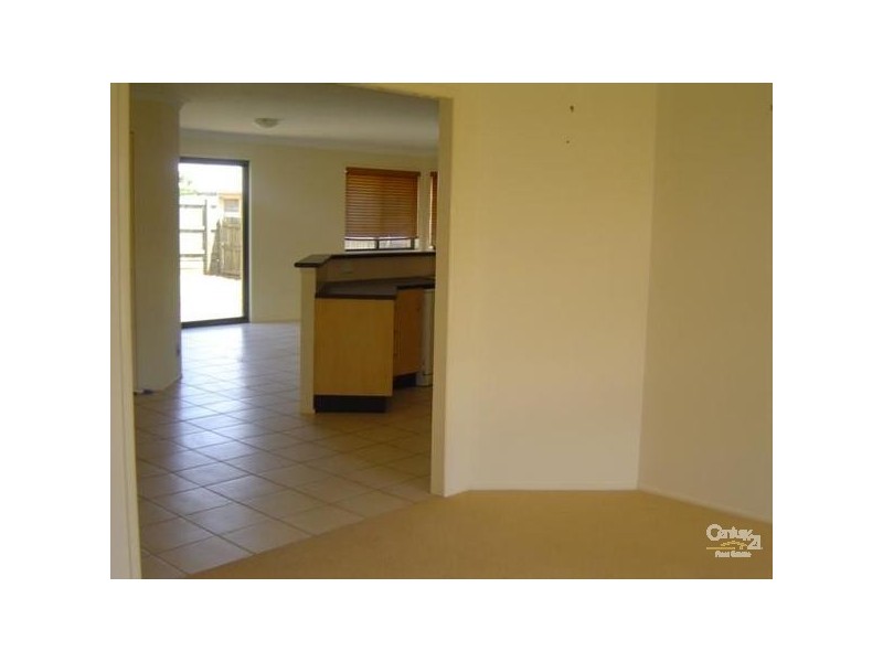 15 Holt Street, Middle Ridge QLD 4350