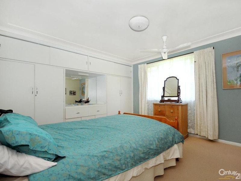 17 Dodd Street, Newtown QLD 4350