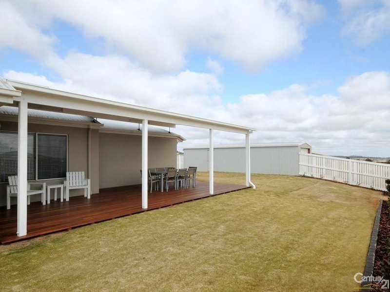 15 Ibis Crescent, Highfields QLD 4352