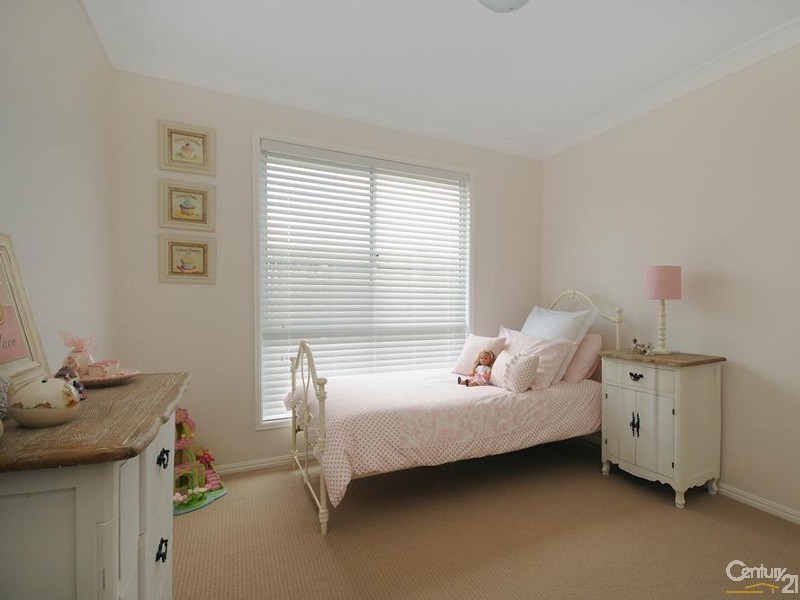 15 Ibis Crescent, Highfields QLD 4352