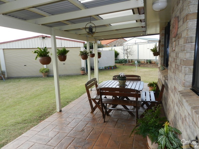 23 Biscay Crescent, Glenvale QLD 4350