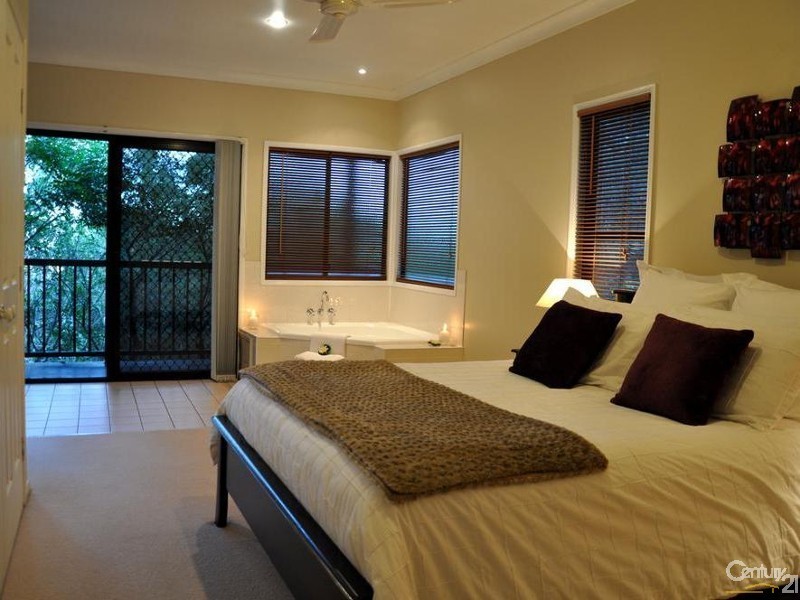 103/3143 Hampton-Esk Rd Ravensbourne, Ravensbourne QLD 4352