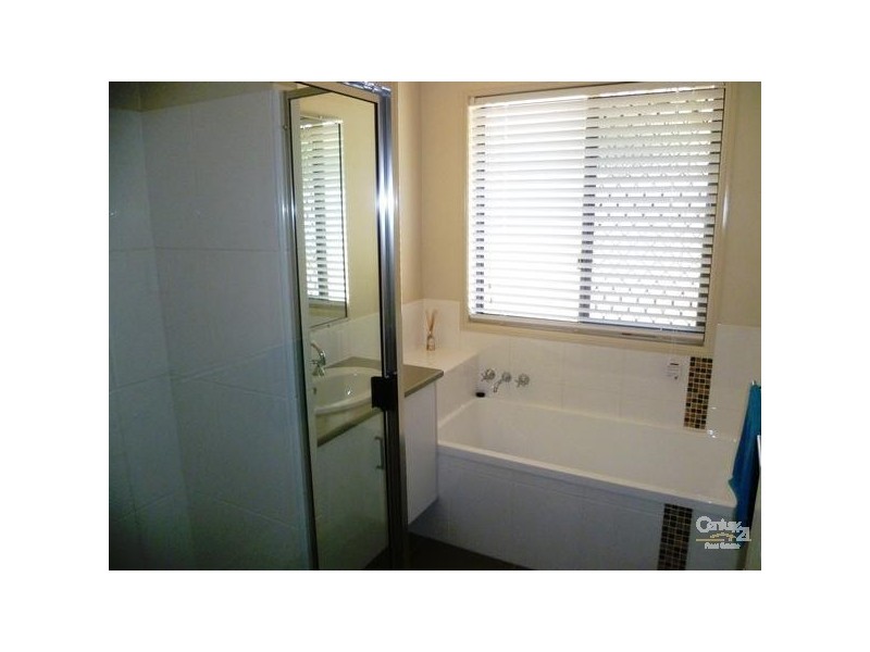 2/68 Cortess Street, Harristown QLD 4350