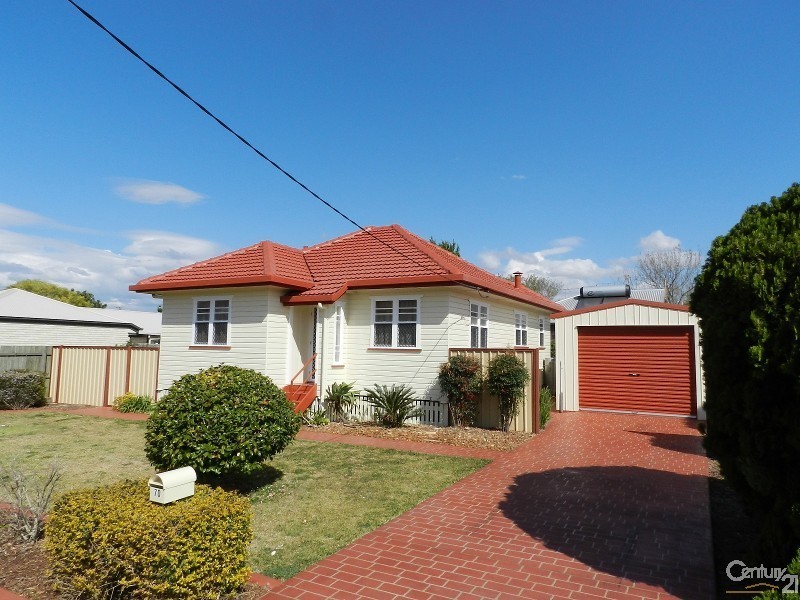 70 Cortess Street, Harristown QLD 4350