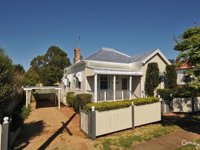 40 Goggs Street, Toowoomba QLD 4350