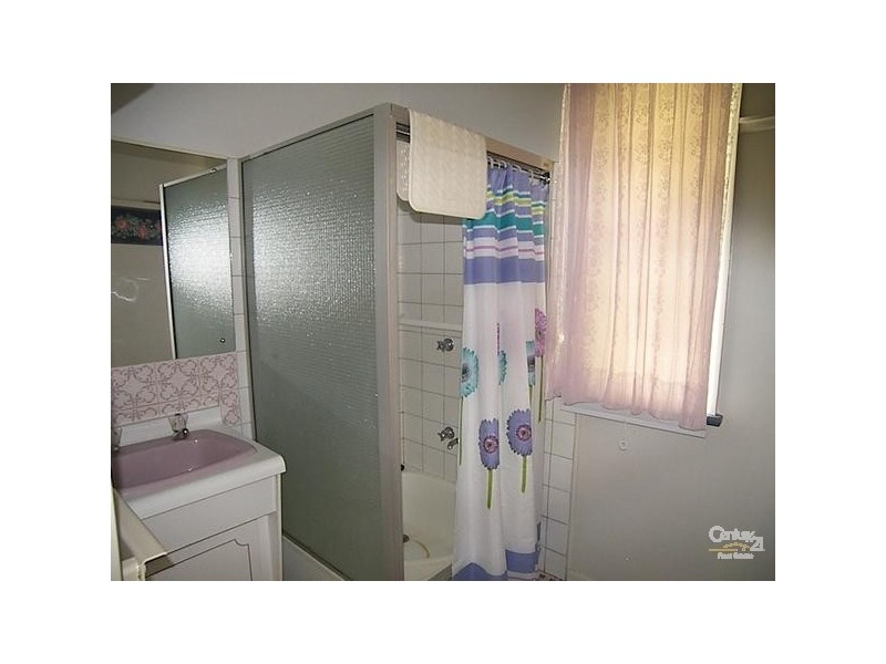 3 Warwick Street, Harristown QLD 4350