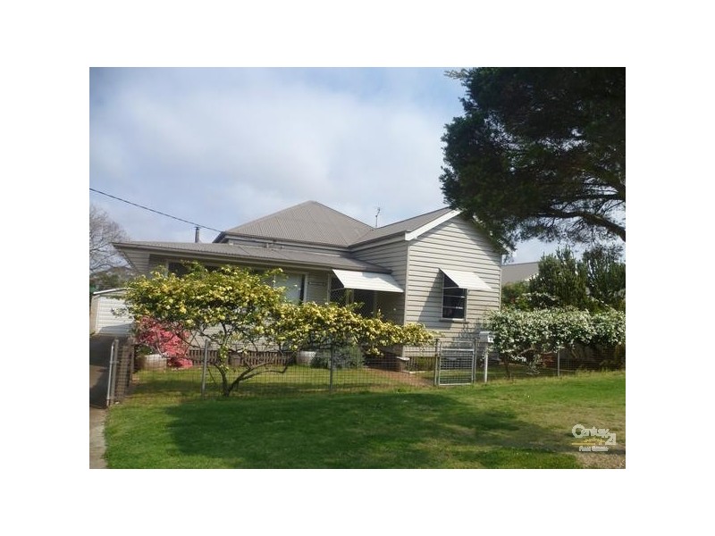 7 Gauntlet Street, North Toowoomba QLD 4350