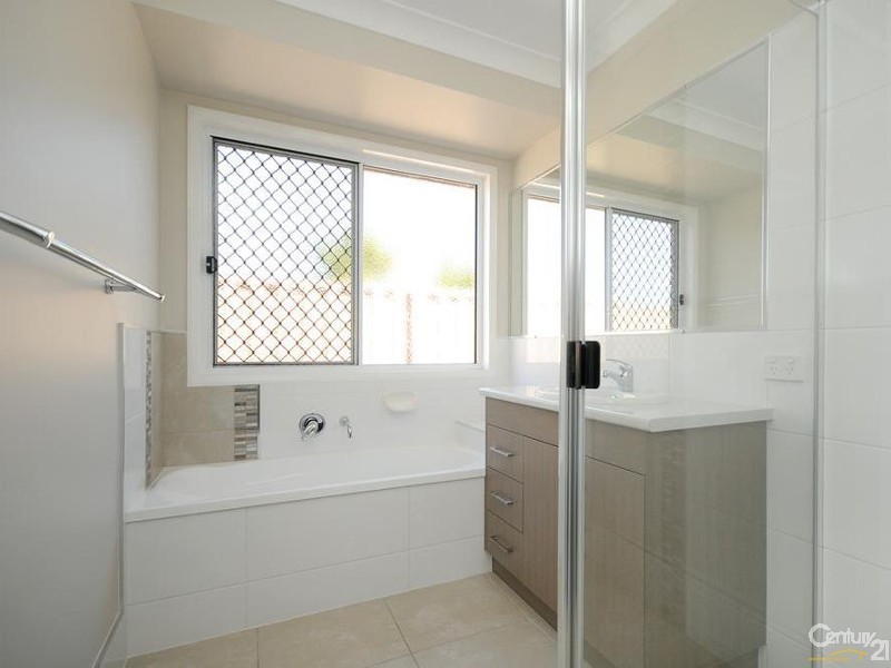 3/41 Tara Street, Wilsonton QLD 4350