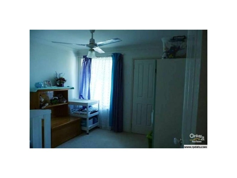 8 Weir Court, Harristown QLD 4350