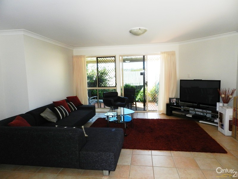 4/76  South Street, Rangeville QLD 4350