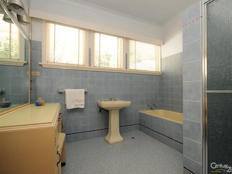 11a Cottesloe Street, East Toowoomba QLD 4350