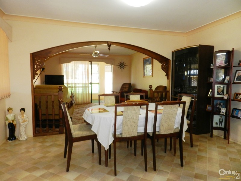 19 Winstanley Court, Newtown QLD 4350