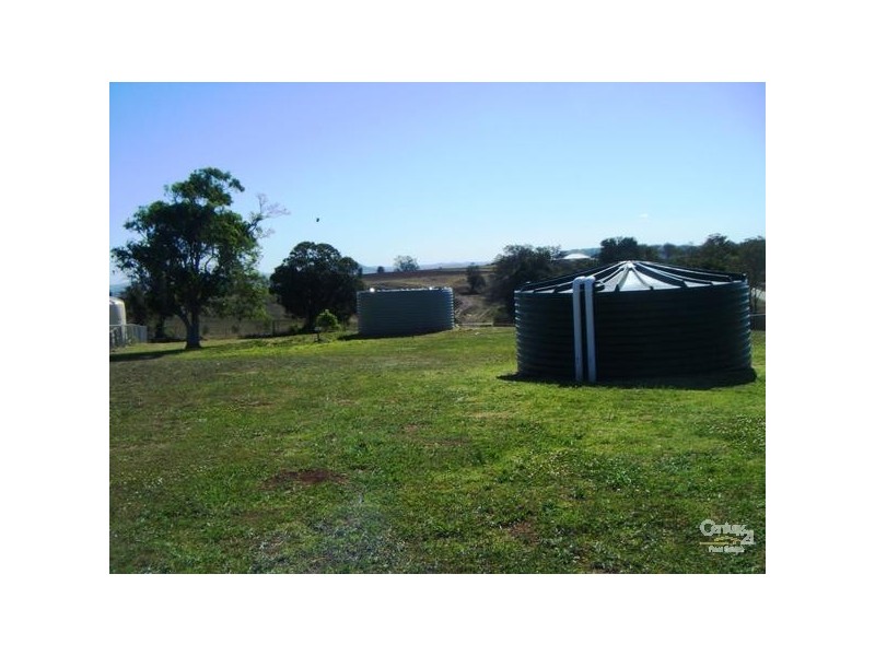 11 Liam Drive, Highfields QLD 4352