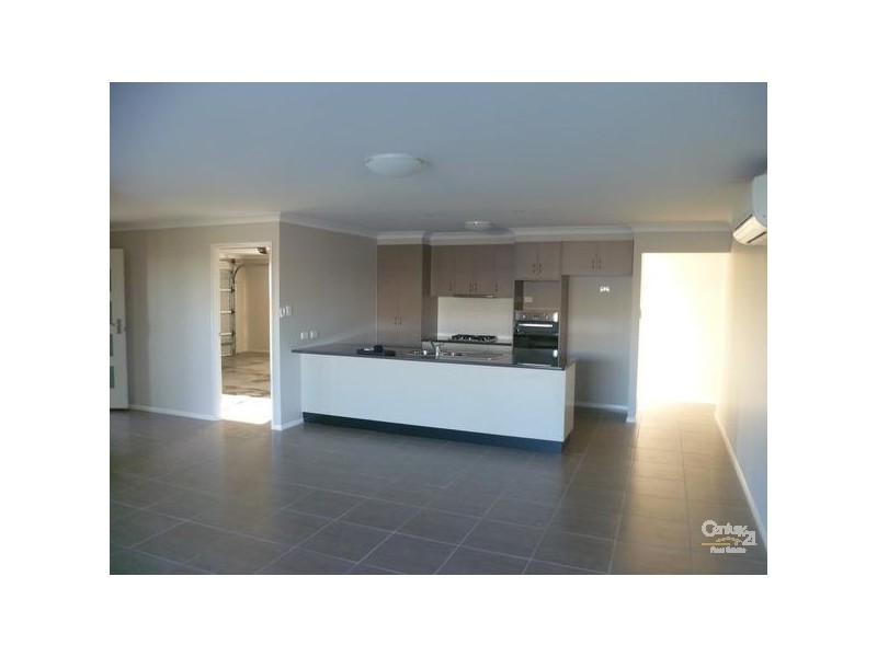 19 Opperman Drive, Kearneys Spring QLD 4350