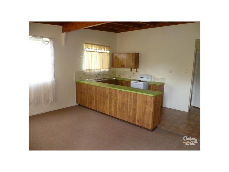 2/172 Tor Street, Wilsonton QLD 4350