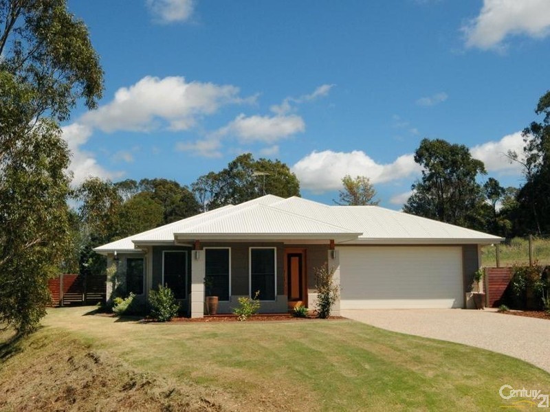 10 Janelle Court, Highfields QLD 4352