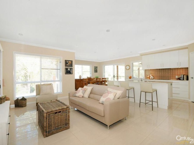 10 Janelle Court, Highfields QLD 4352