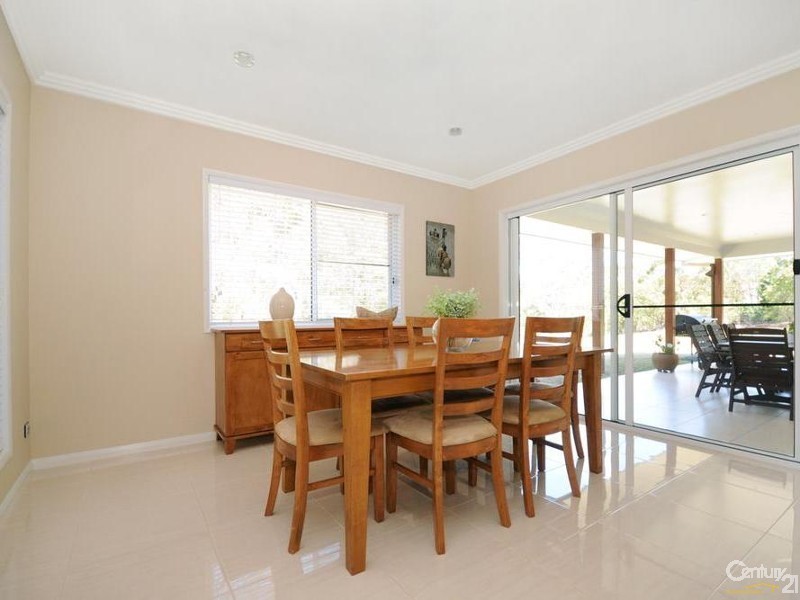 10 Janelle Court, Highfields QLD 4352