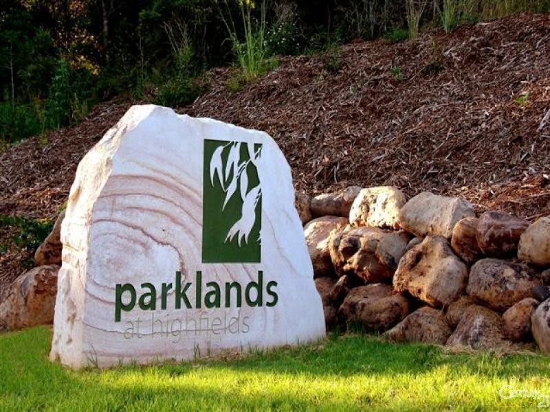 10 Janelle Court, Highfields QLD 4352