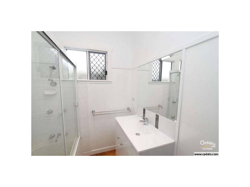 12 Power Street, Harristown QLD 4350