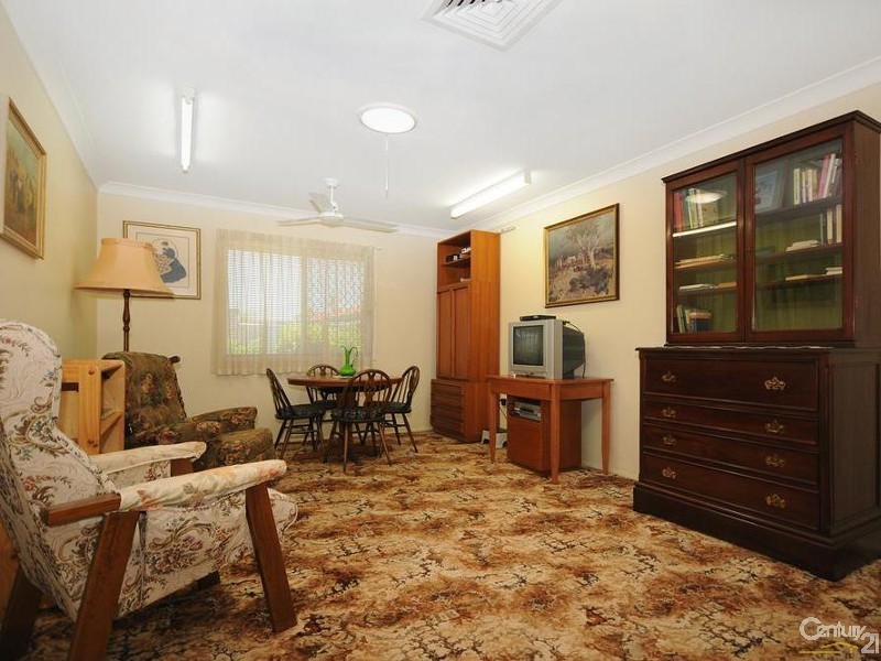 34 Hazel Street, Centenary Heights QLD 4350
